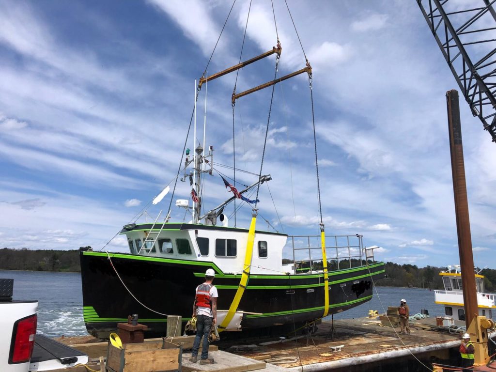 Jim Harkins Boat Fast turn around on slings 73000 pounds